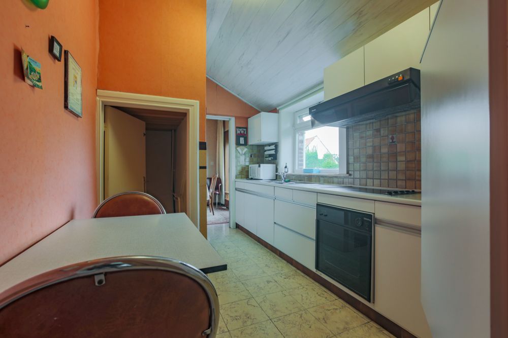 Hoeve met stallen op 3780 m² aan de grens met Elsegem foto 20