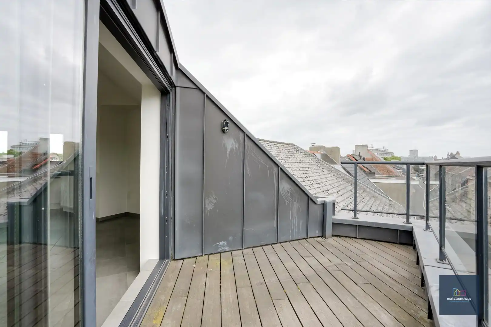 Schitterende duplex met 2 slpk en terras + fietsenberging foto 12