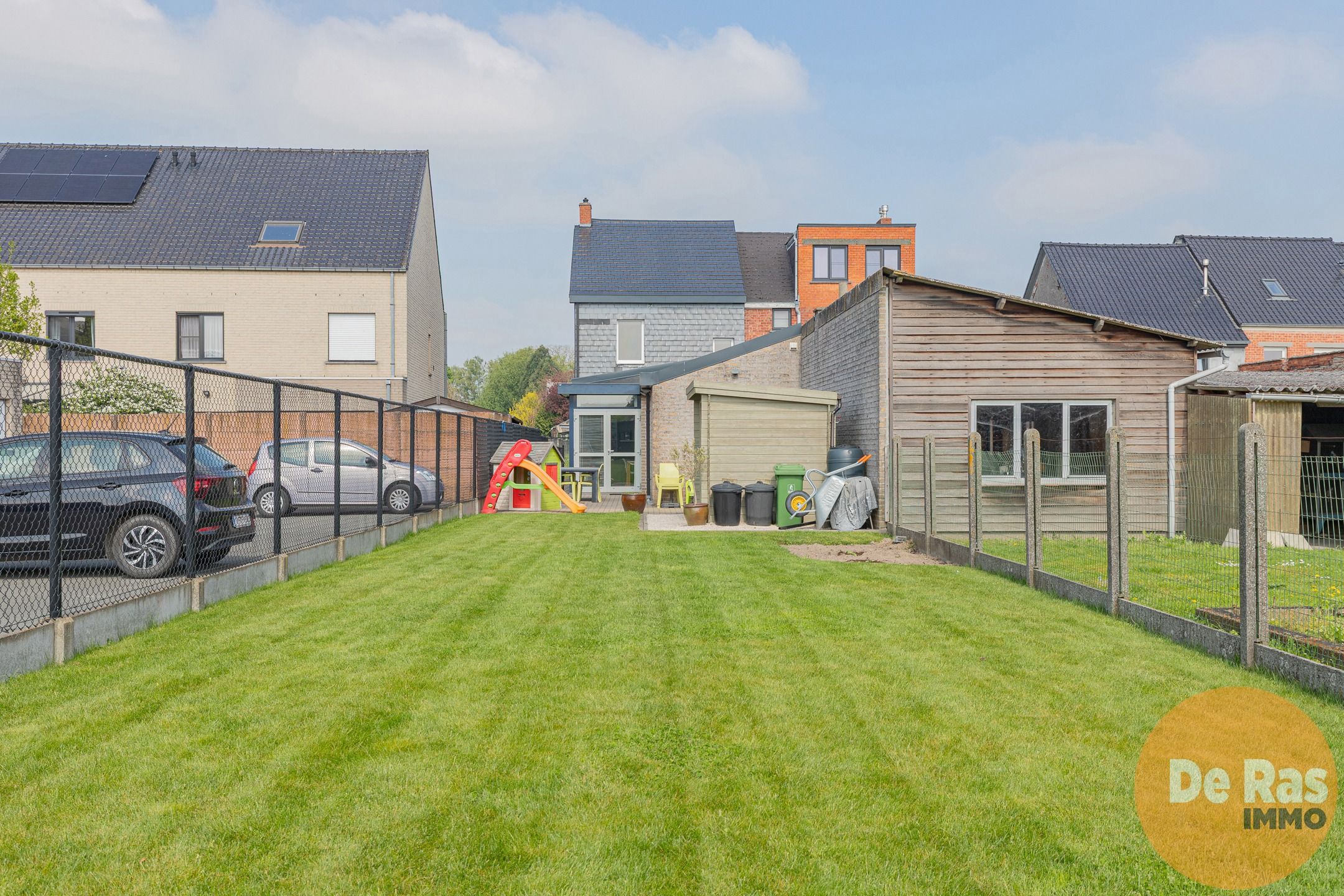 WICHELEN - Perfect instapklare woning op een rustige locatie foto 3