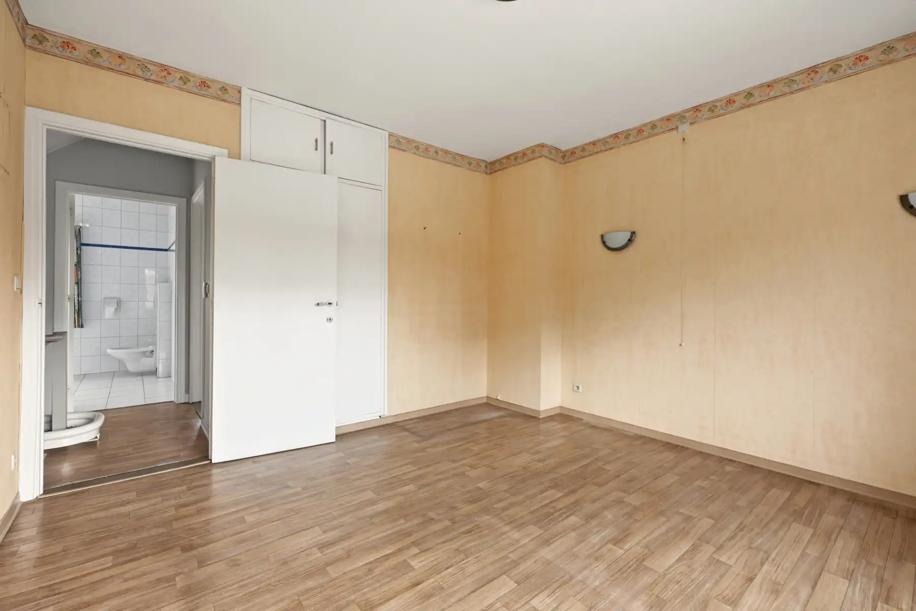 Woning met 3 slaapkamers op een perceel van ca 352m² in het centrum van Merksplas foto 9