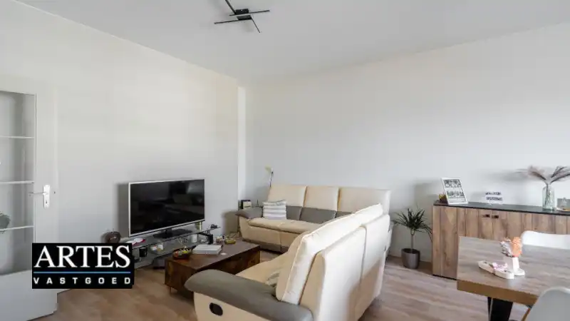 Centraal gelegen appartement met 1 slaapkamer in Genk foto 7