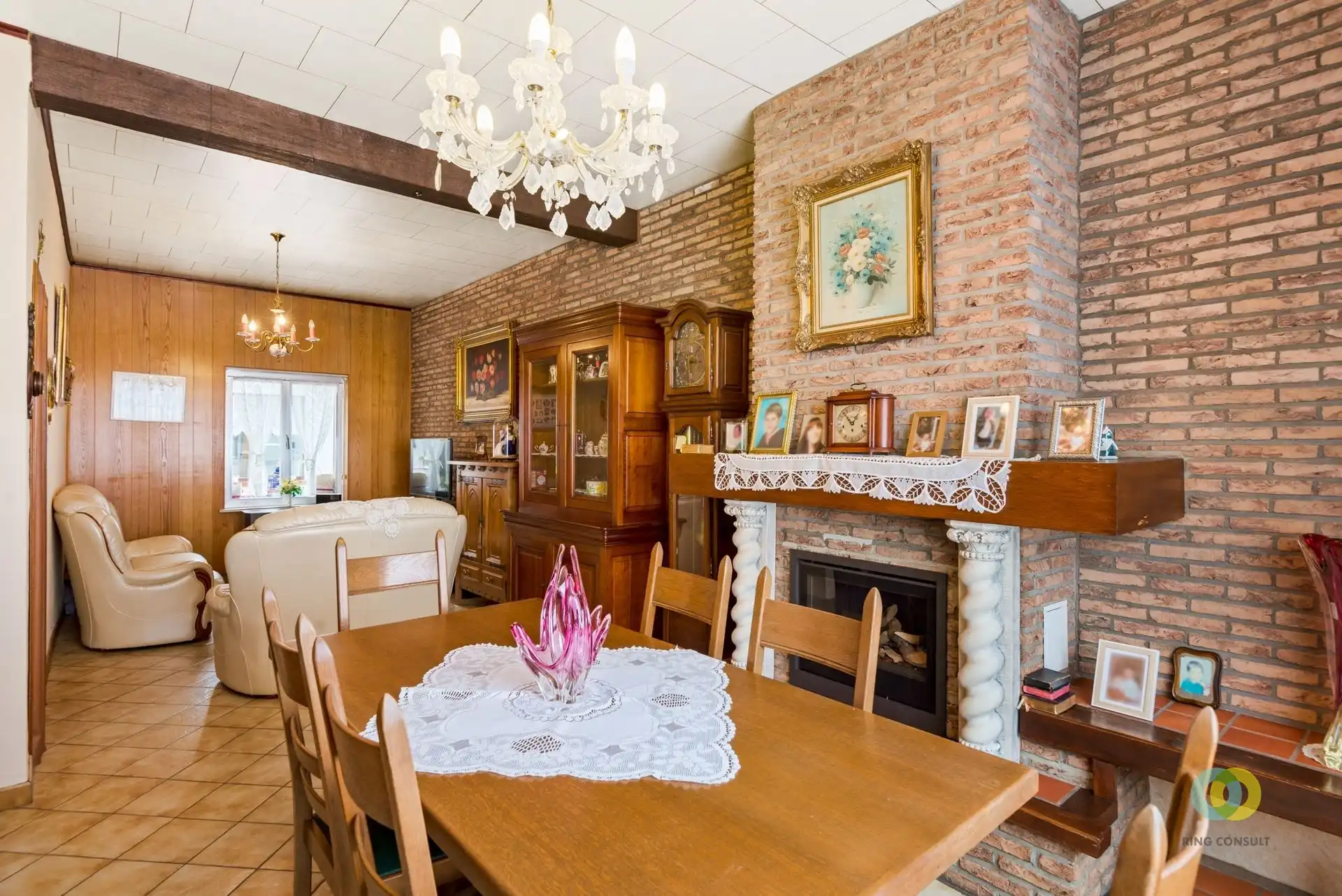 Op te frissen woning met potentieel in Vilvoorde foto 3