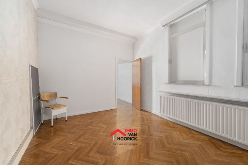 Woning met 4 slpkmrs en tuin foto 14