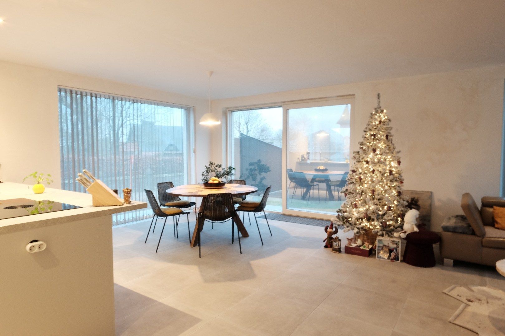 Recente alleenstaande nieuwbouwwoning. foto 11