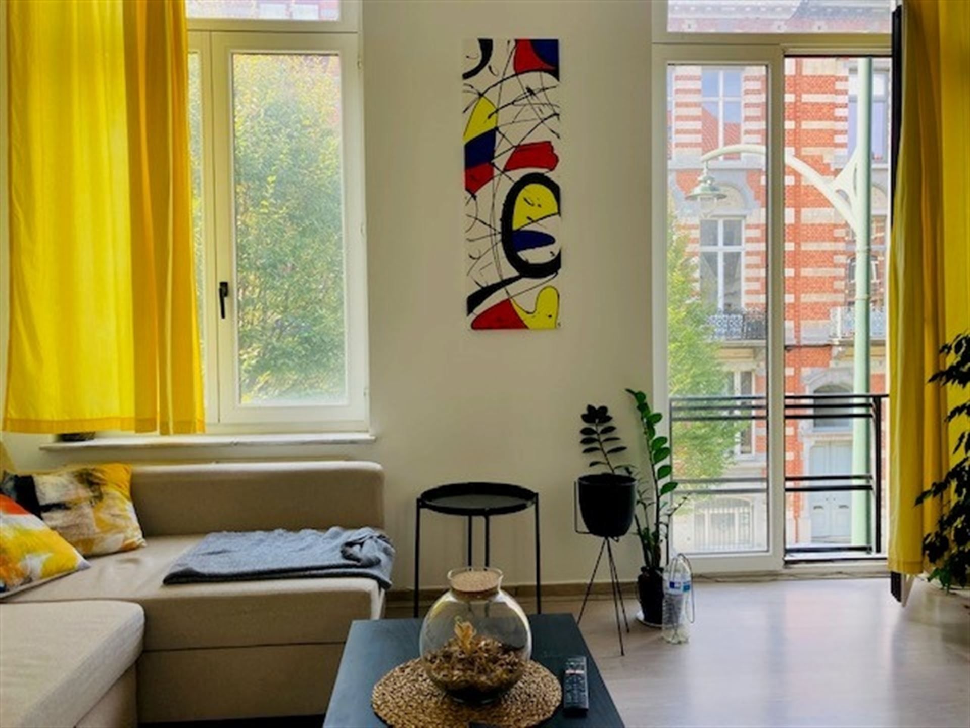 Duplex Appartement in de Europese wijk foto 2