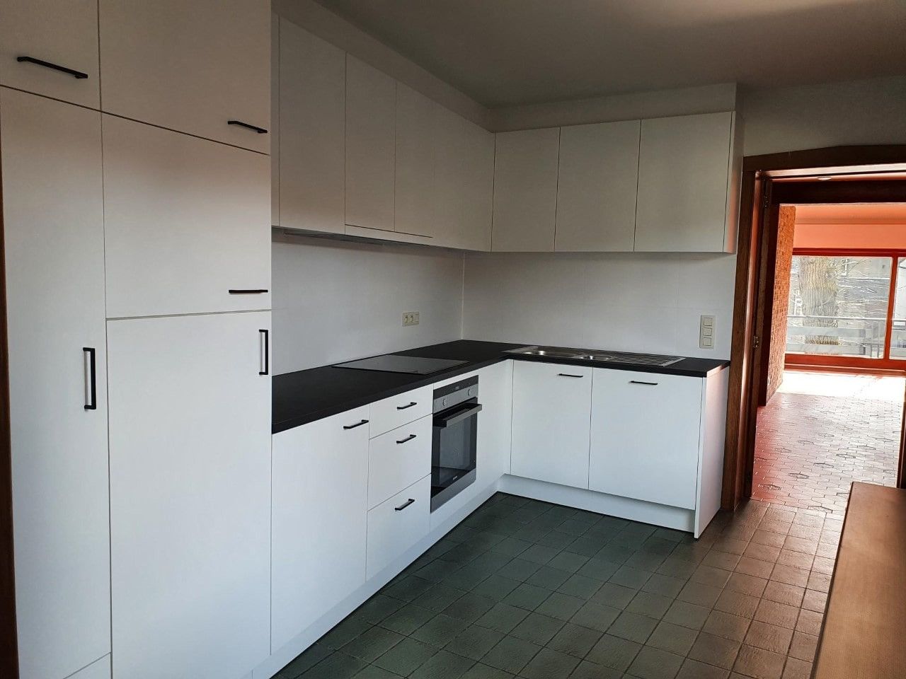 Rustig gelegen in het dorpscentrum van Moorsel! foto 9