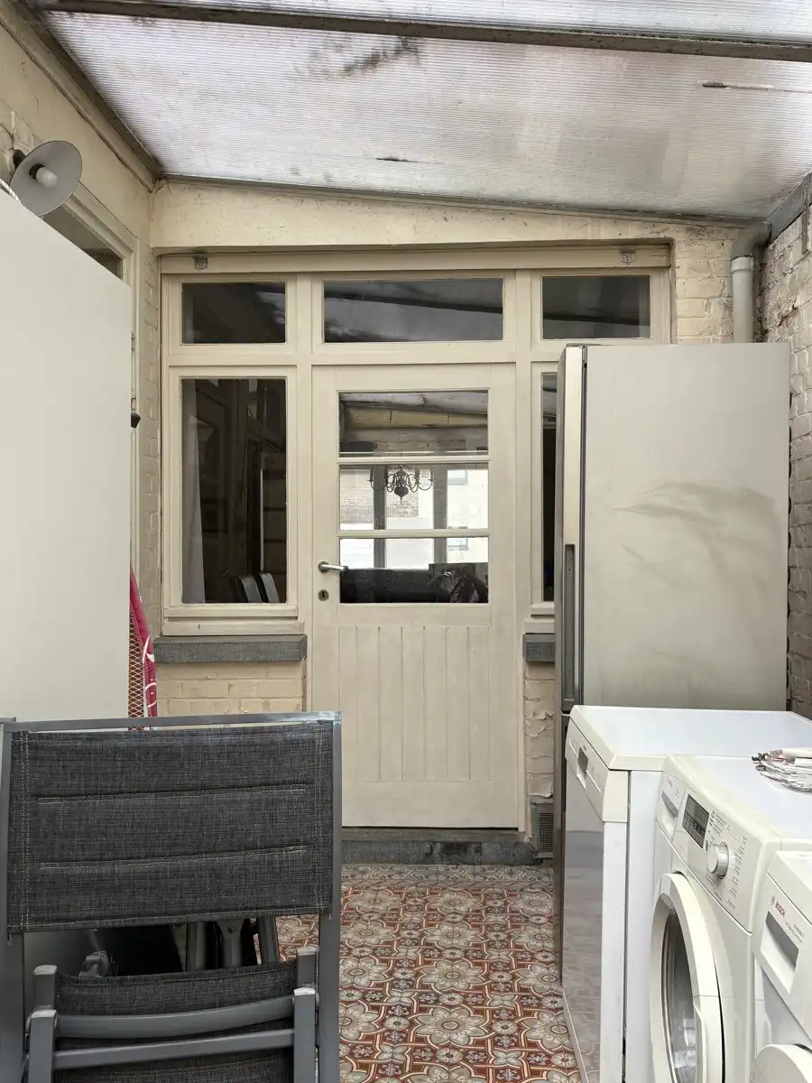 Te renoveren woning in een rustige buurt foto 10
