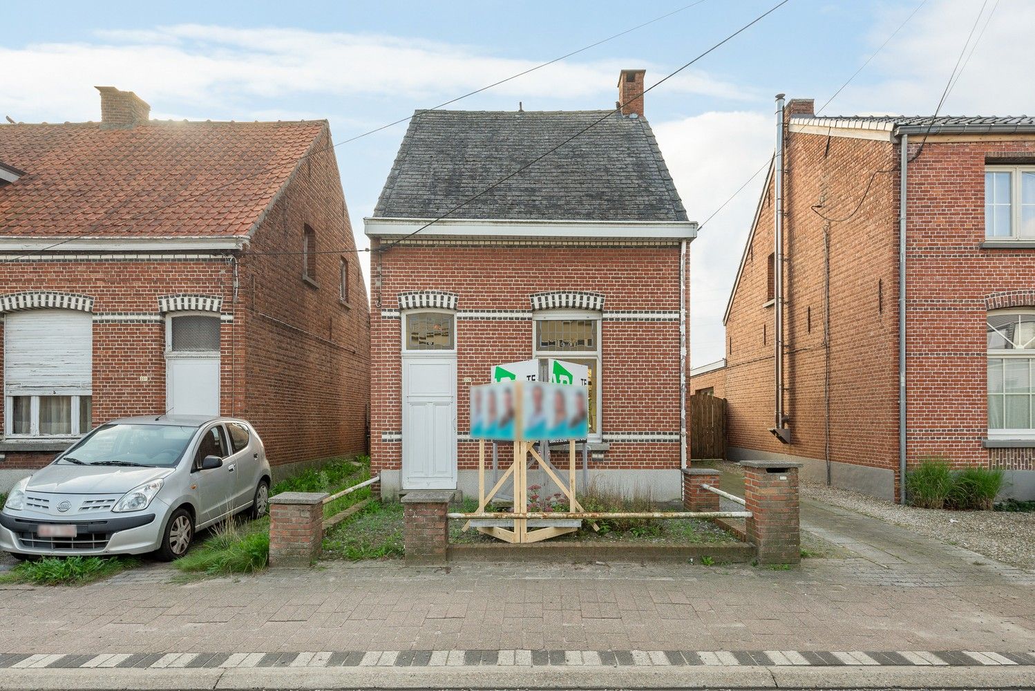 Te renoveren woning met tuin en 2 slaapkamers te koop in Oelegem foto 2