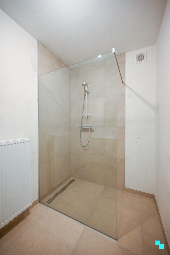 Nieuwbouwappartement met privétuin in Harelbeke foto 15