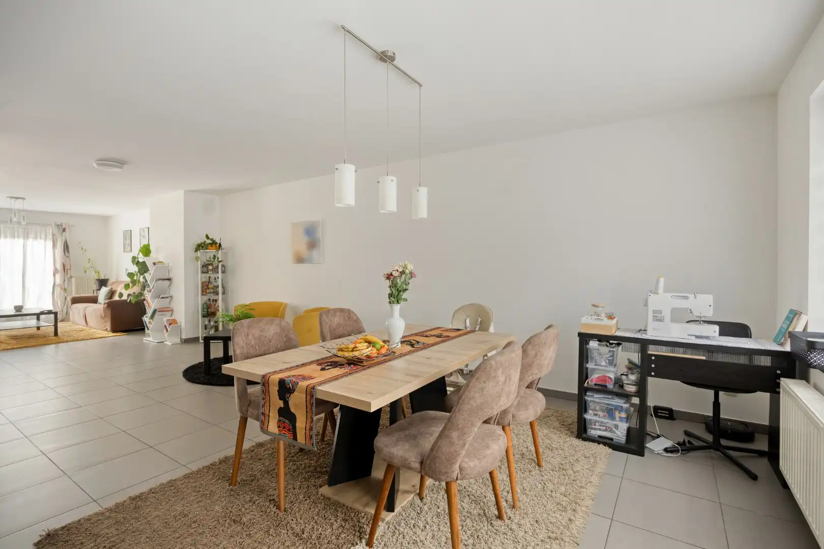 Kleinschalig appartementsgebouw bestaande uit 4 appartementen + 4 carports. foto 18