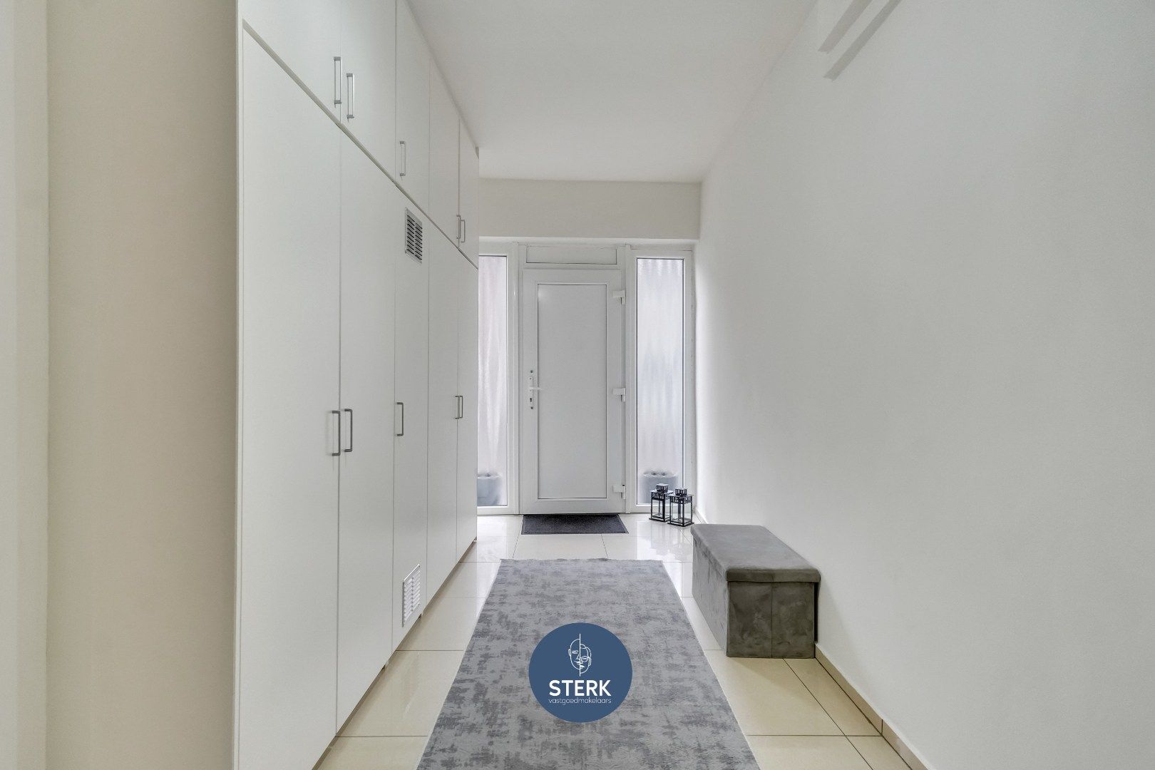 INSTAPKLARE GEZINSWONING MET 4 TOT 5 SLPKS NABIJ CENTRUM MAASMECHELEN !  foto 5