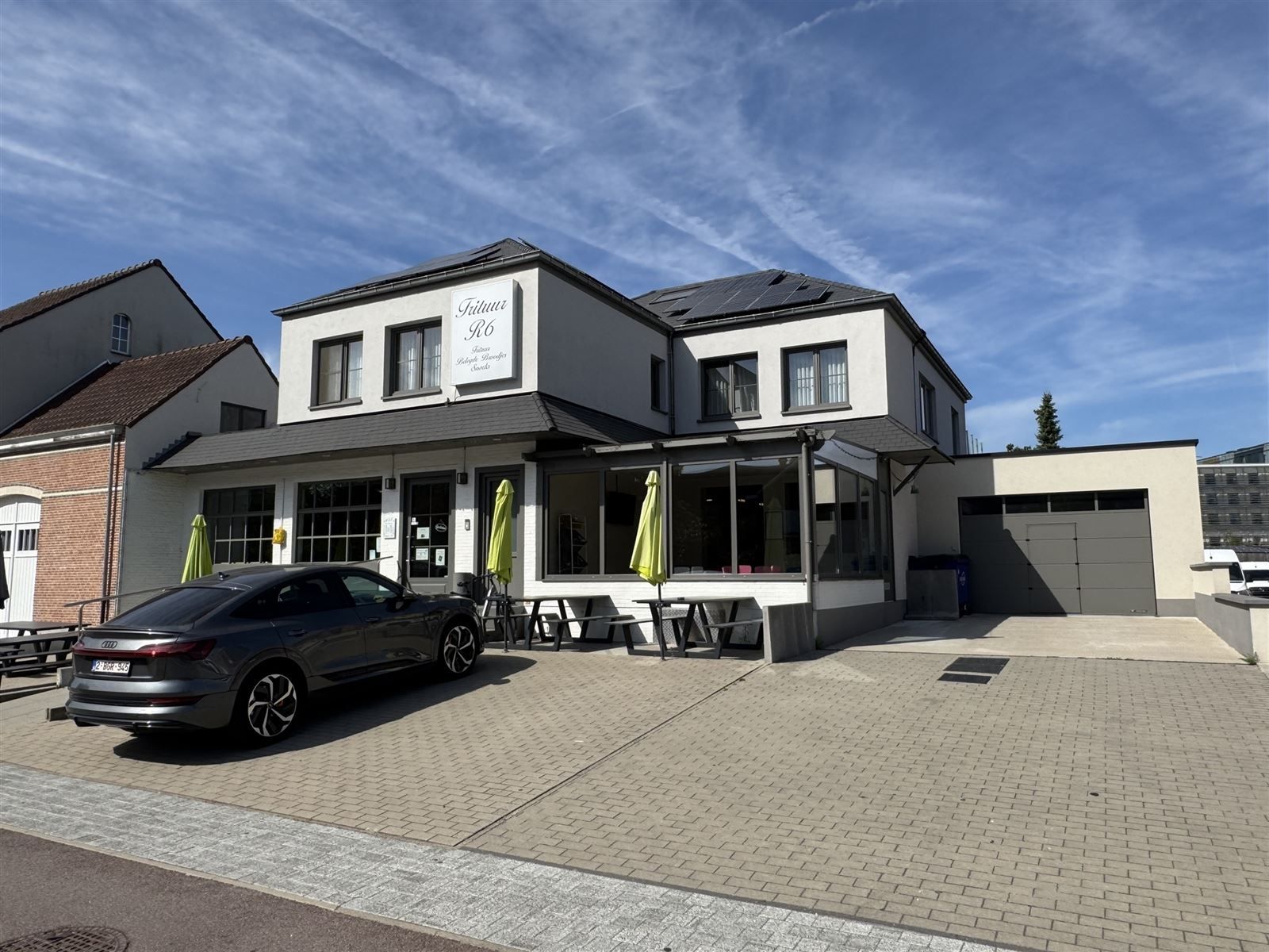 Handelspand met woonst foto 15