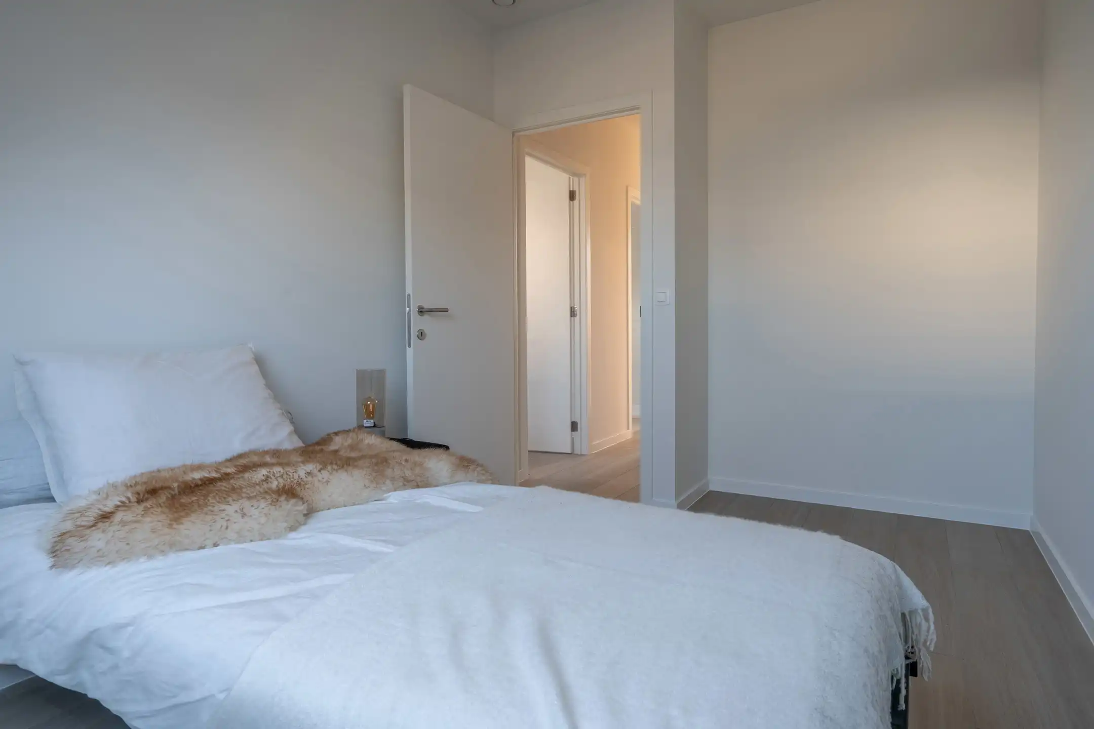 Ruime energiezuinige nieuwbouwwoning met 5 slaapkamers foto 14