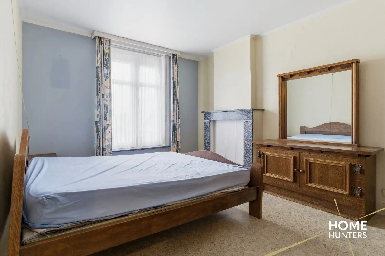 Woning met handelsruimte en garage op 515 m² foto 19