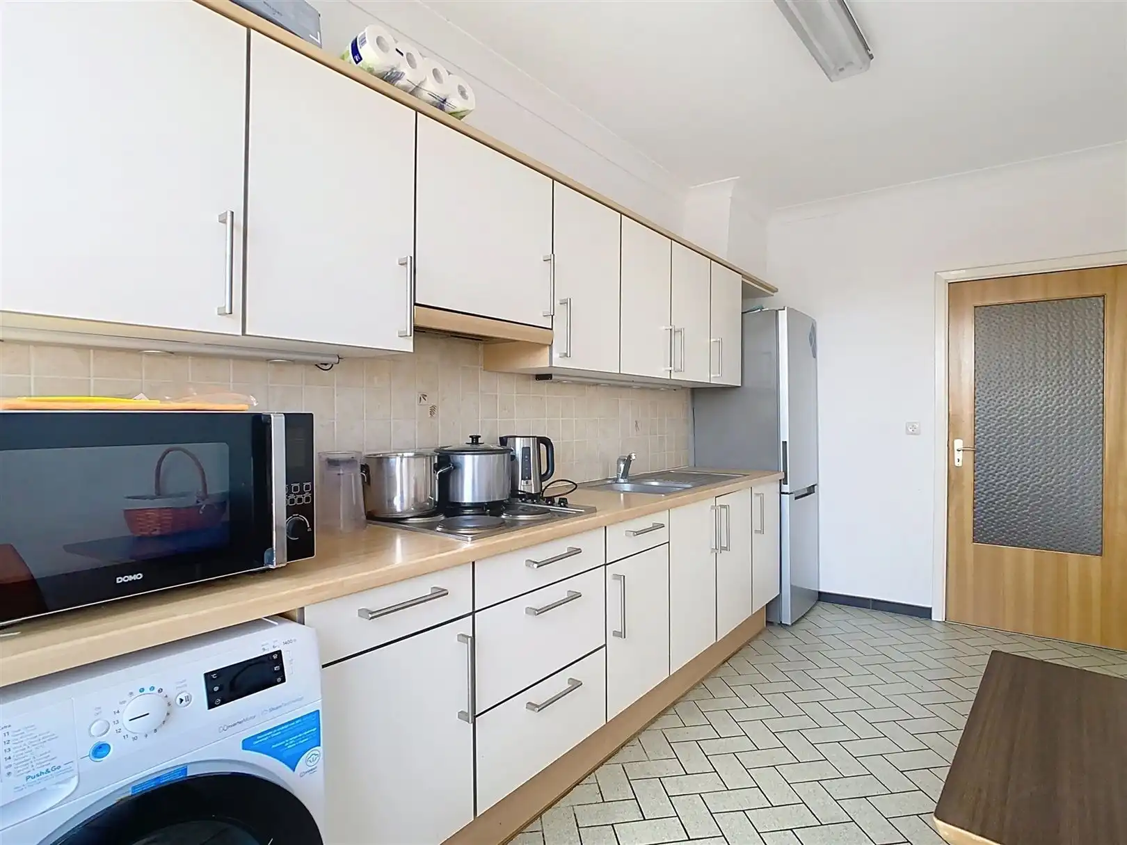 Ruim APP 3e V, 2 slpks, terras en kelder foto 16