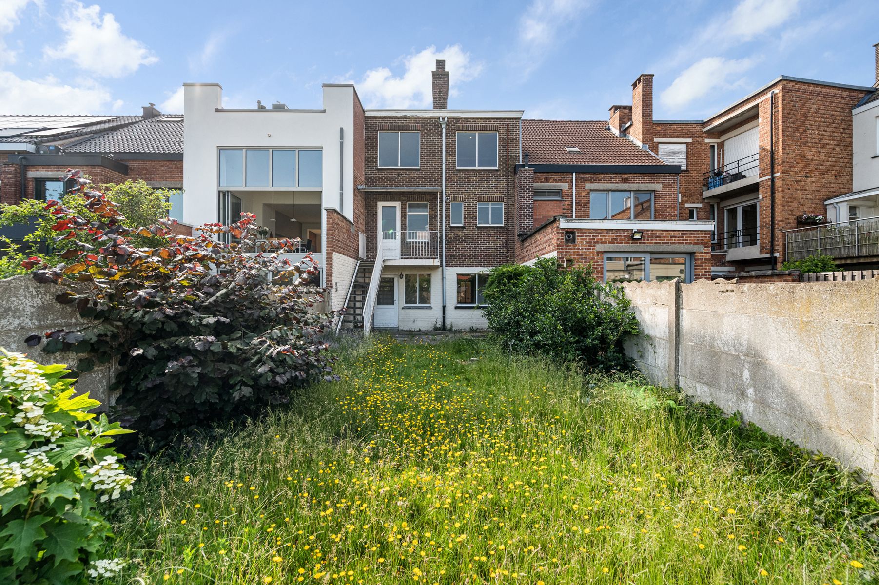 Karaktervolle woning op een goede locatie foto 2
