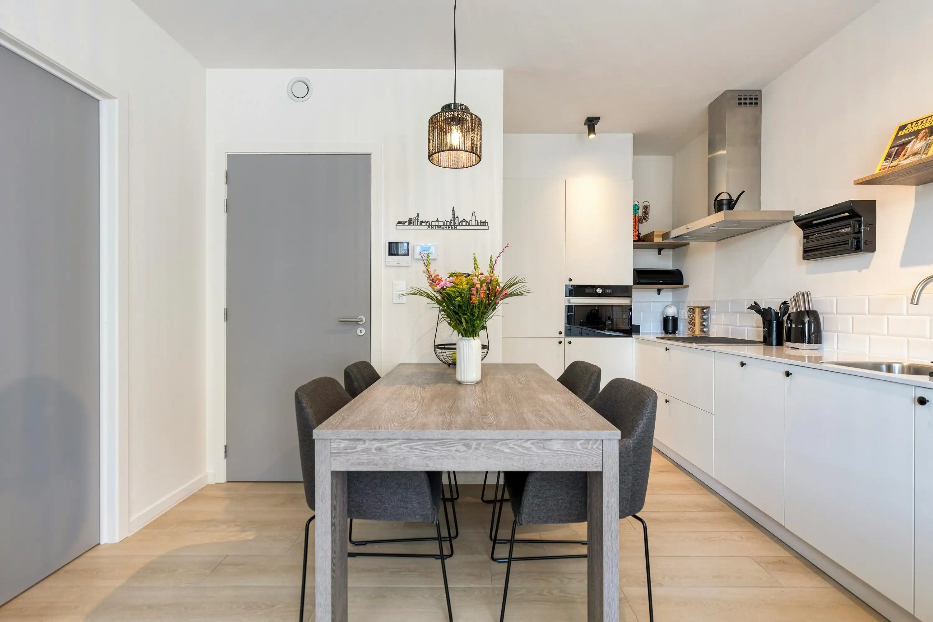 Recent en energiezuinig appartement met 1 slaapkamer in Boom foto 8