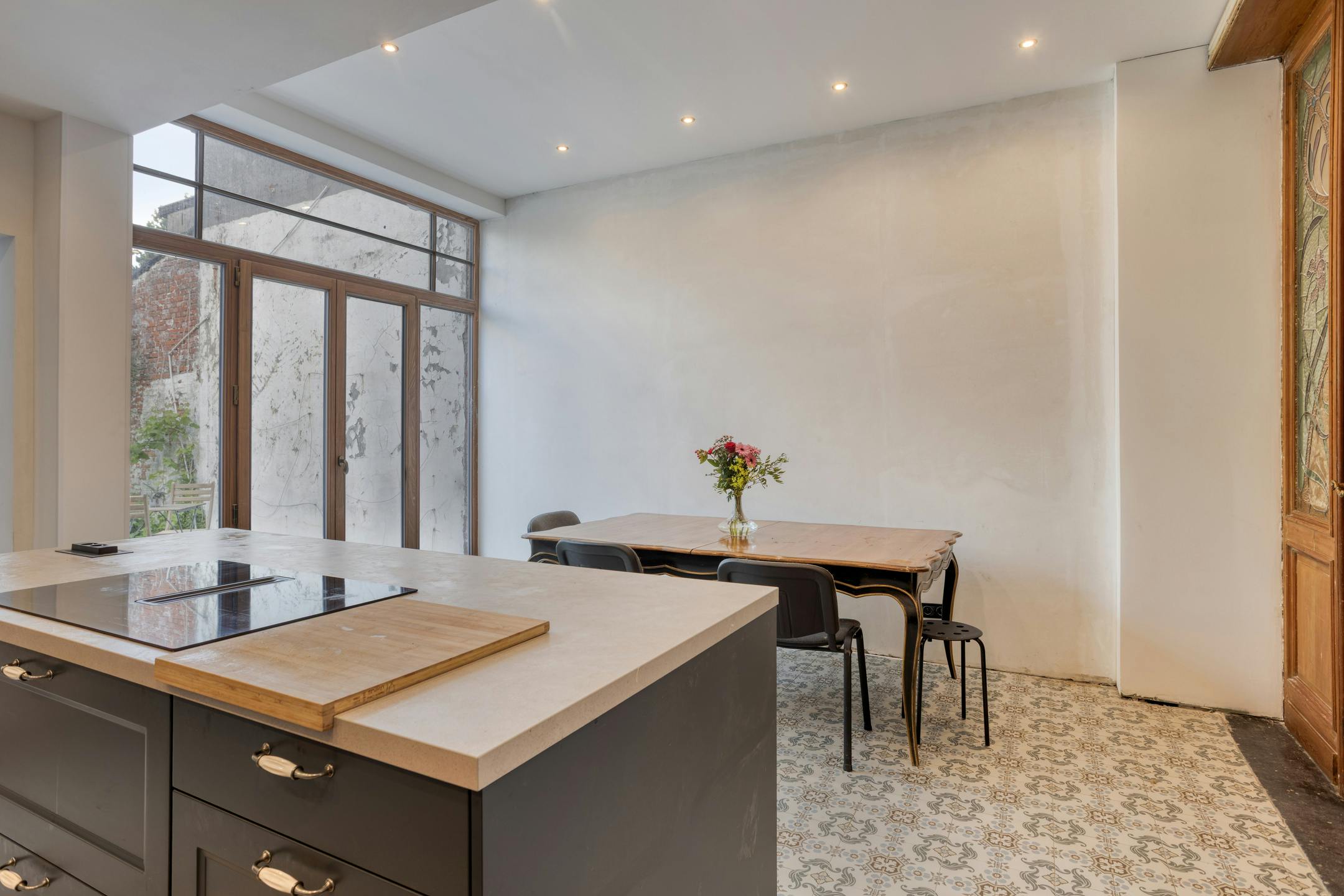 Charmant huis te koop in Merksem aan de Eethuisstraat foto 9