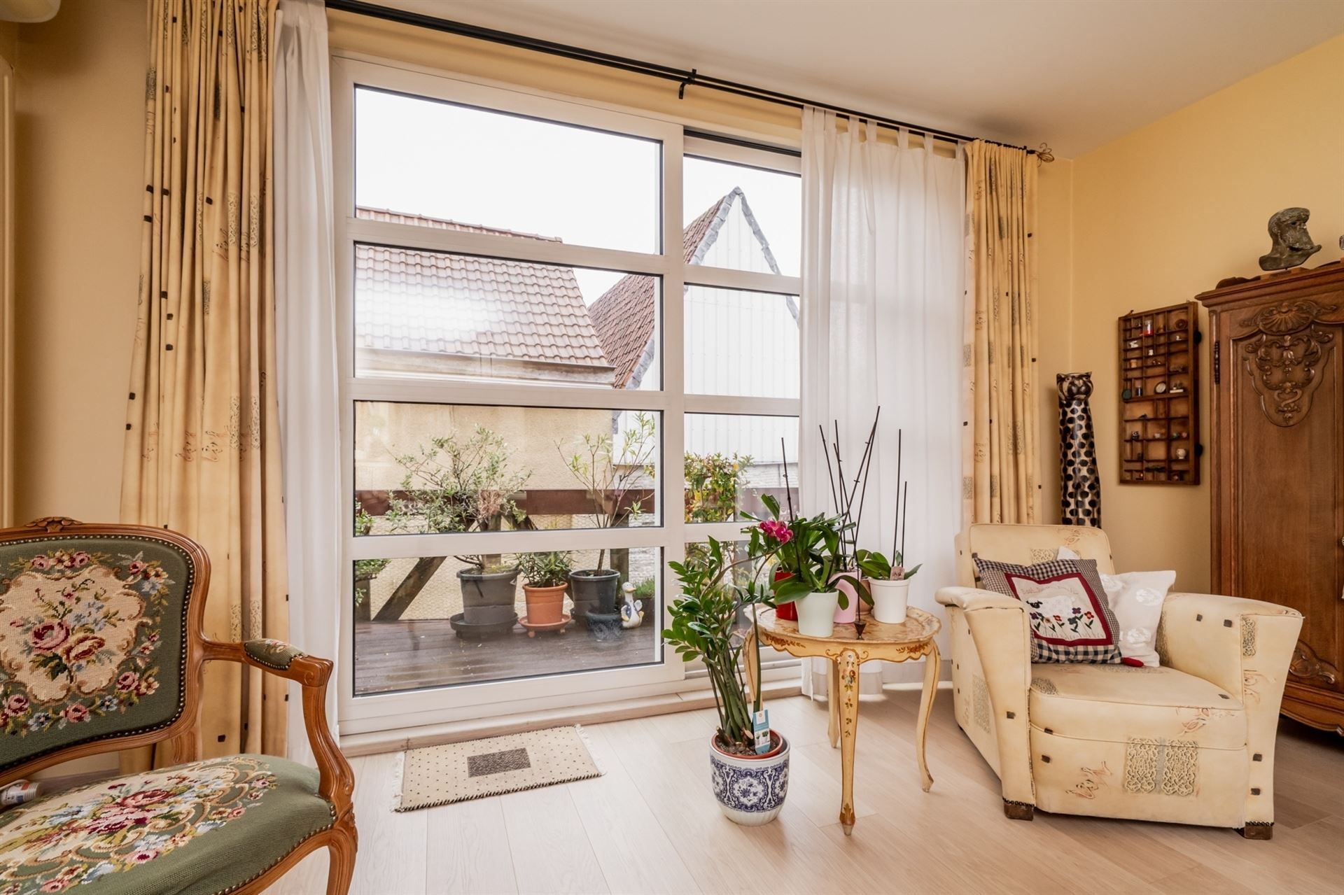 Handelshuis met authentieke elementen op de Korenmarkt! foto 21