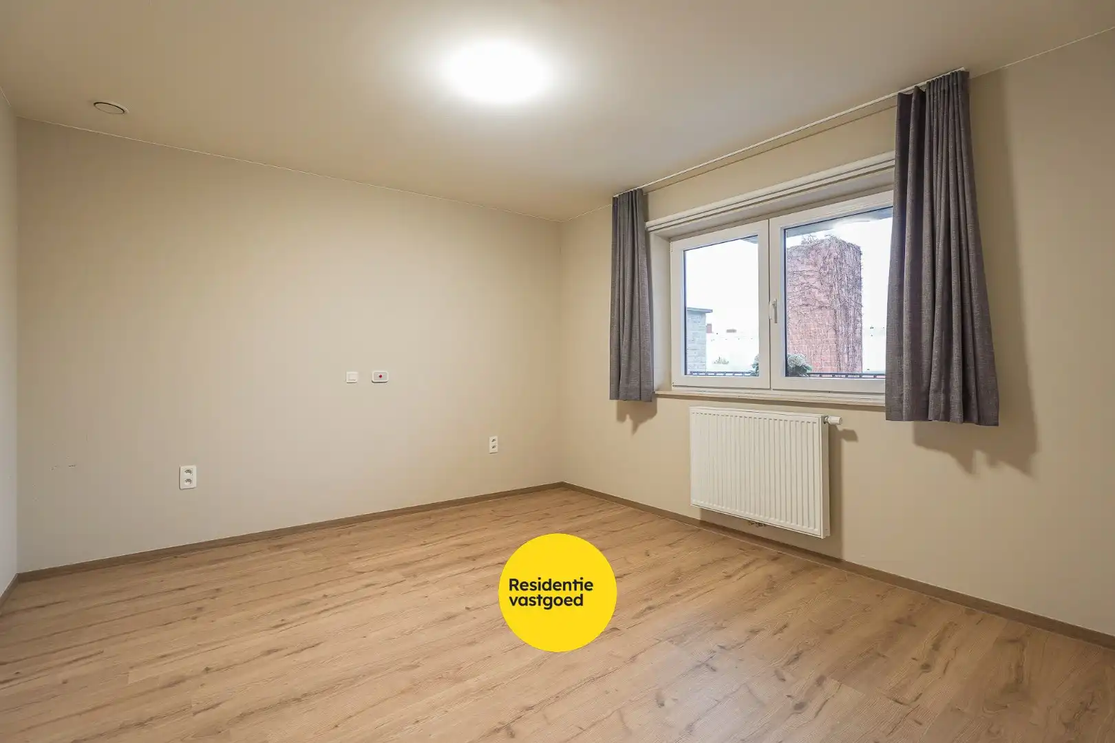 Prachtige assistentiewoning in hartje Aartrijke foto 7