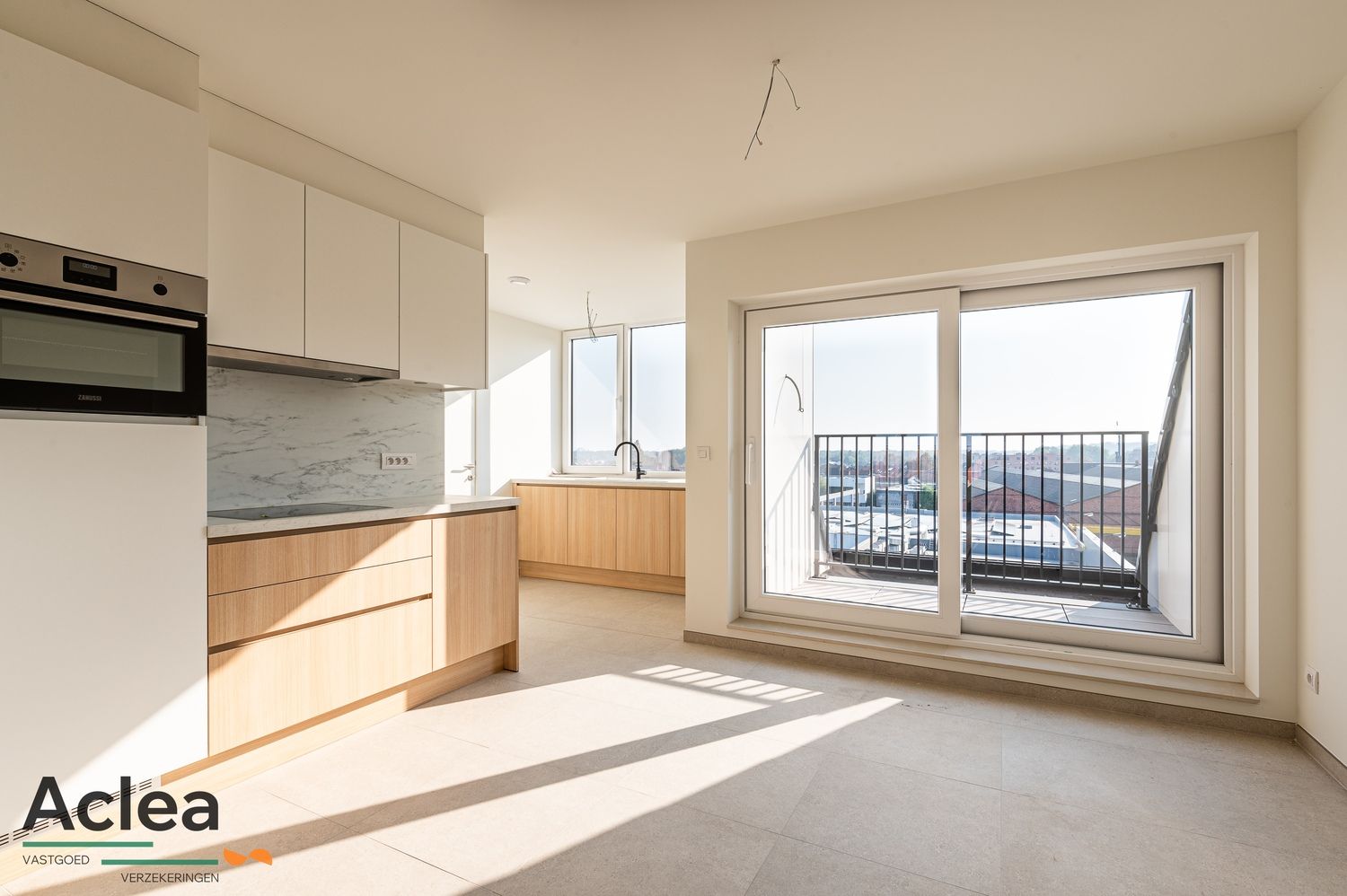 Nieuwbouw duplex appartement in het centrum van Eeklo - 6% BTW MOGELIJK ! foto {{pictureIndex}}