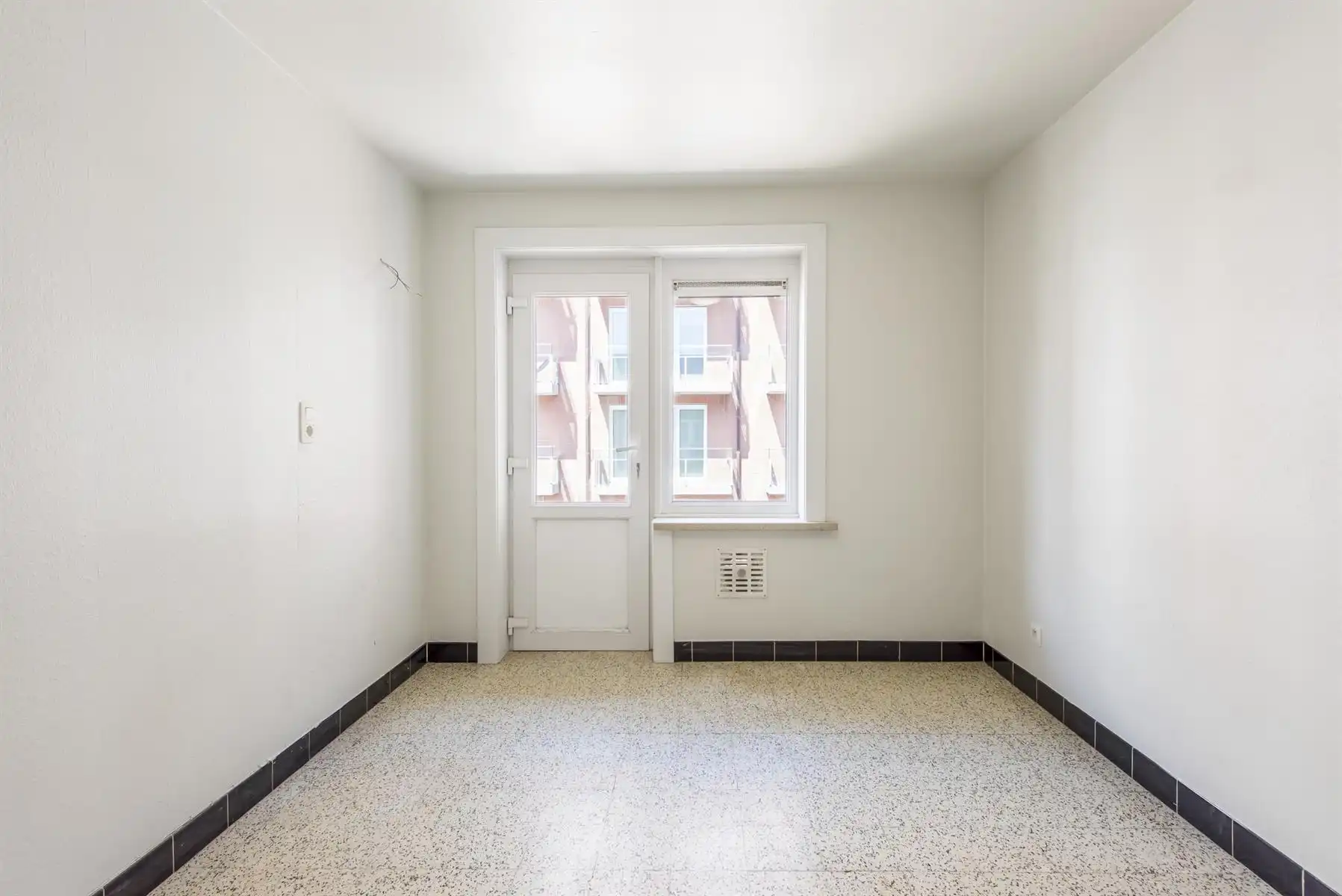 Vernieuwd appartement met rustige ligging te Koksijde-Bad foto 6