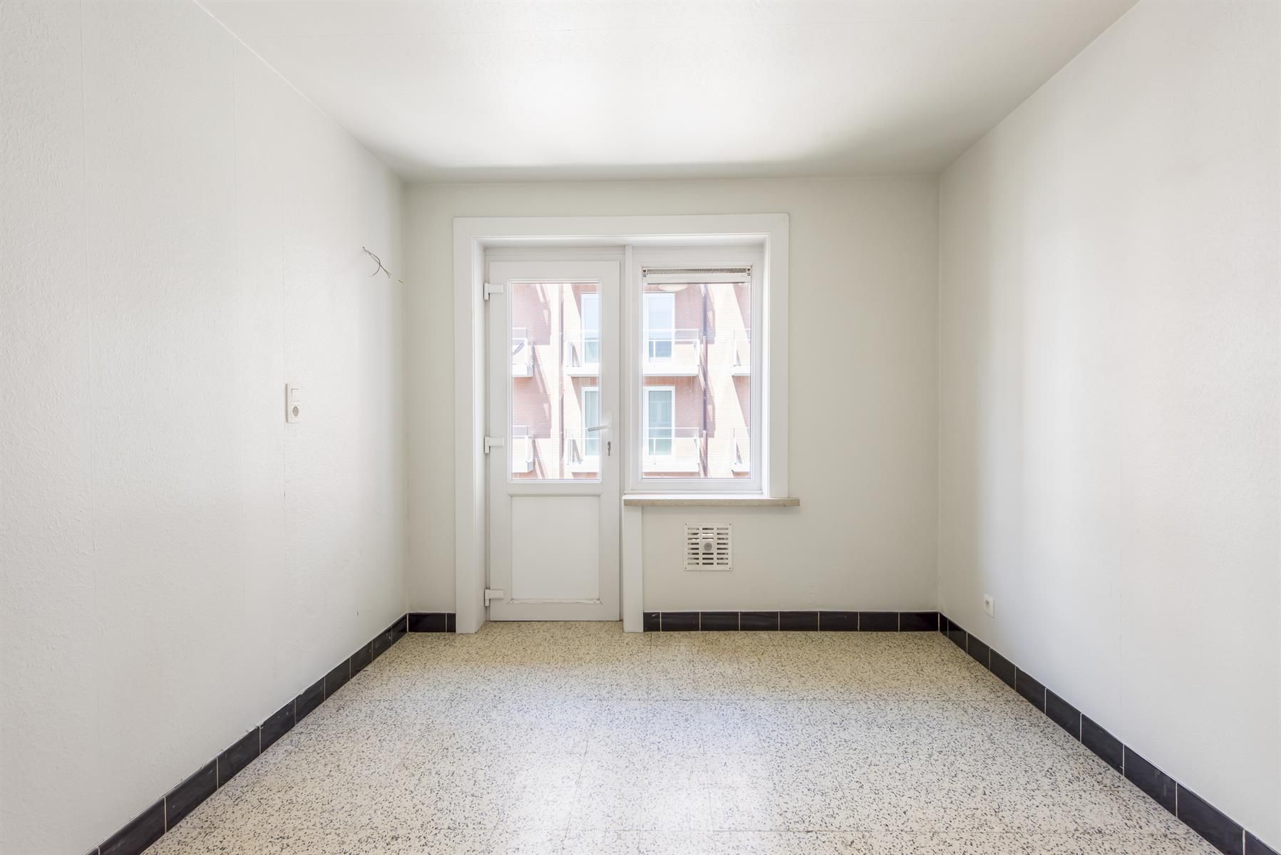 Vernieuwd appartement met rustige ligging te Koksijde-Bad foto 6