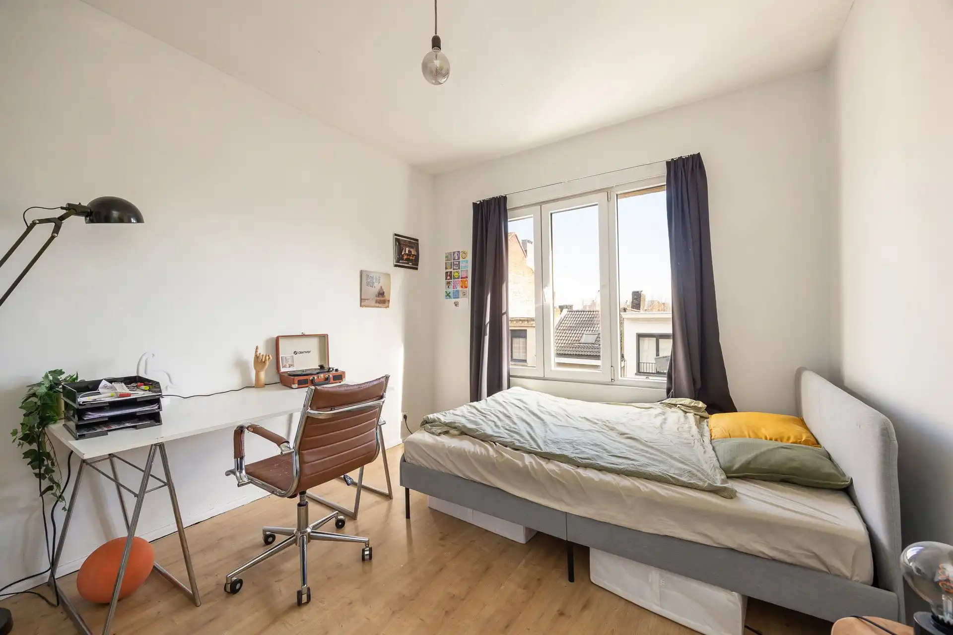 Opbrengstgebouw met 3 units aan wijk 'den Dam' foto 16