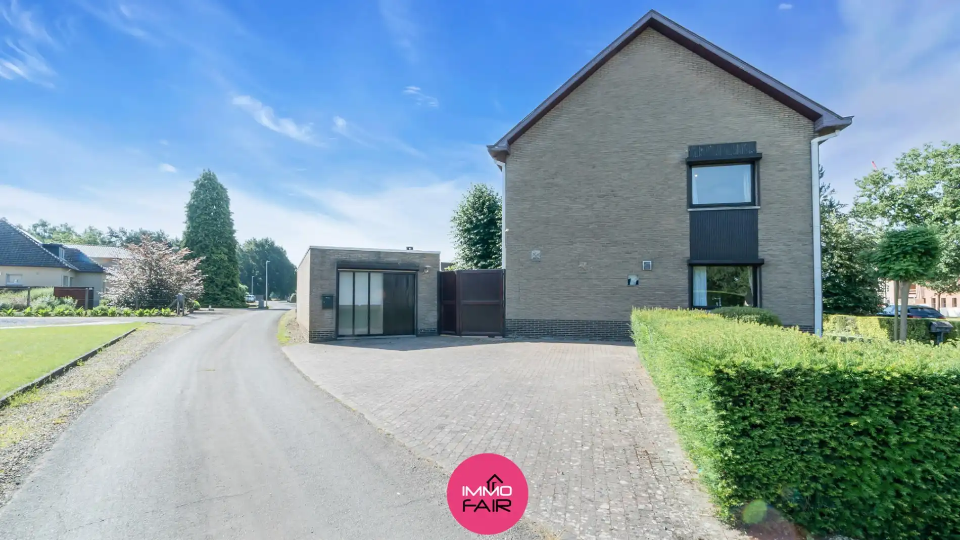 Charmante vrijstaande woning met 4 slaapkamers en aparte entiteit foto 16