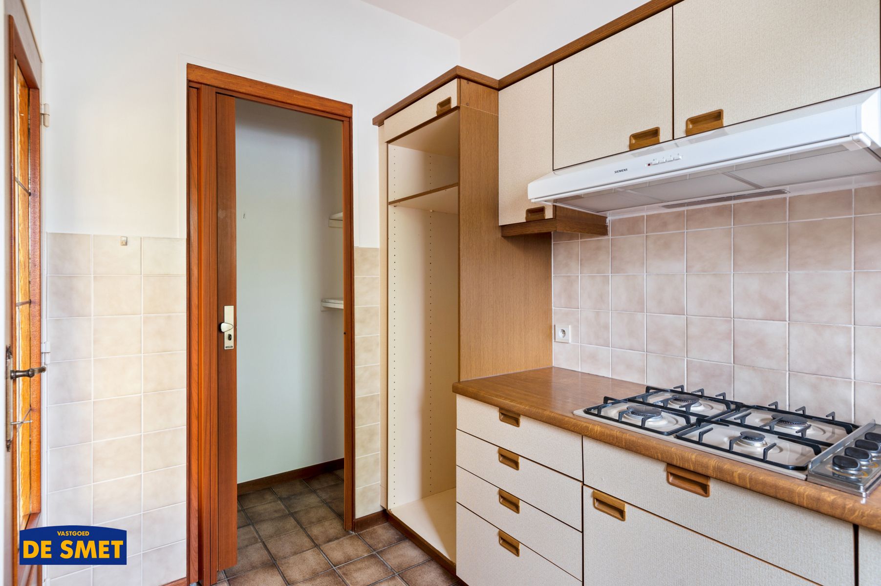 Zéér goed onderhouden appartement met terras, tuin & garage foto 8