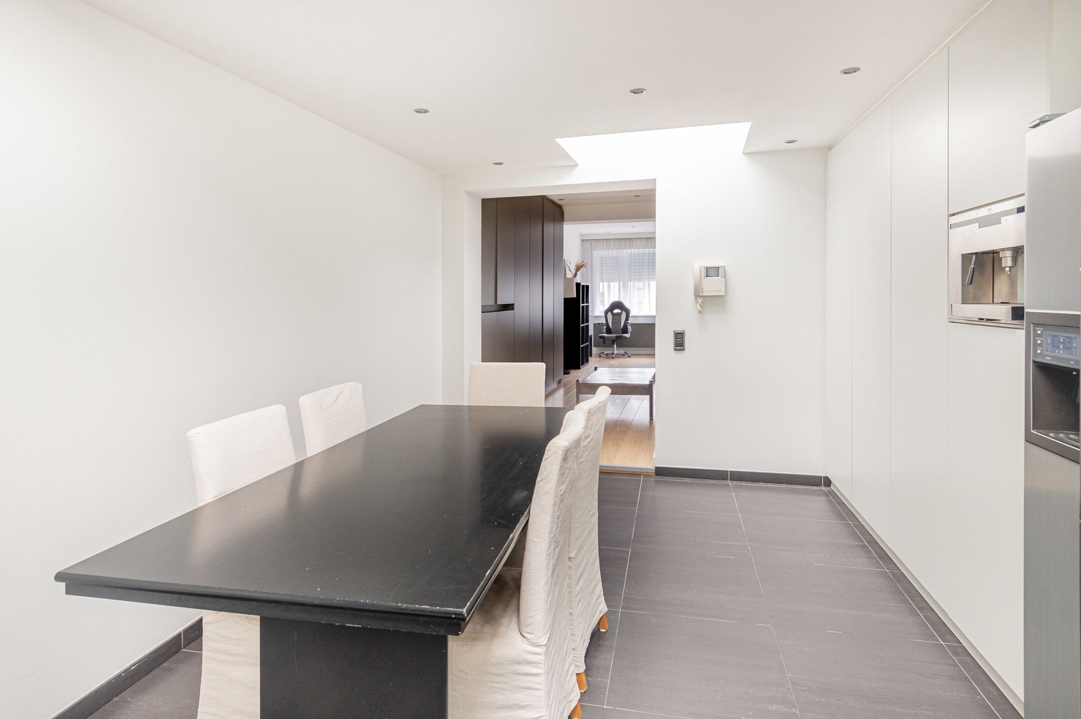 Instapklare starterswoning in hartje Blaasveld foto 5