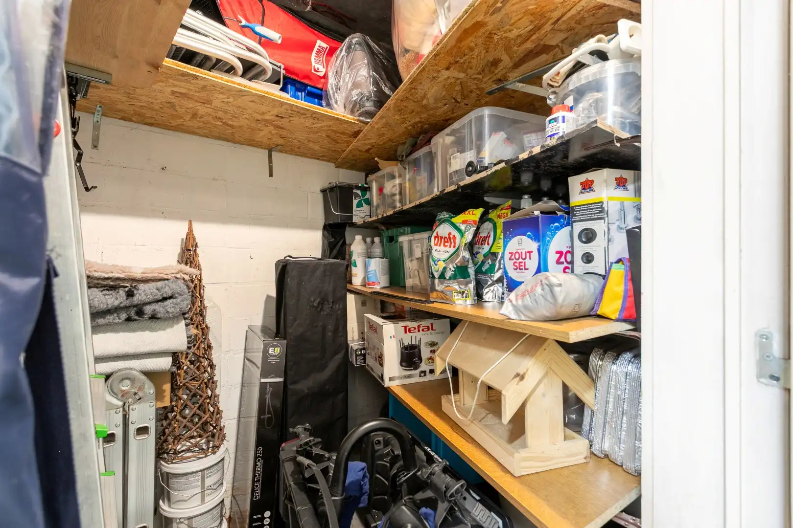 Instapklaar 2 slpk appartement met garage te Halle foto 18