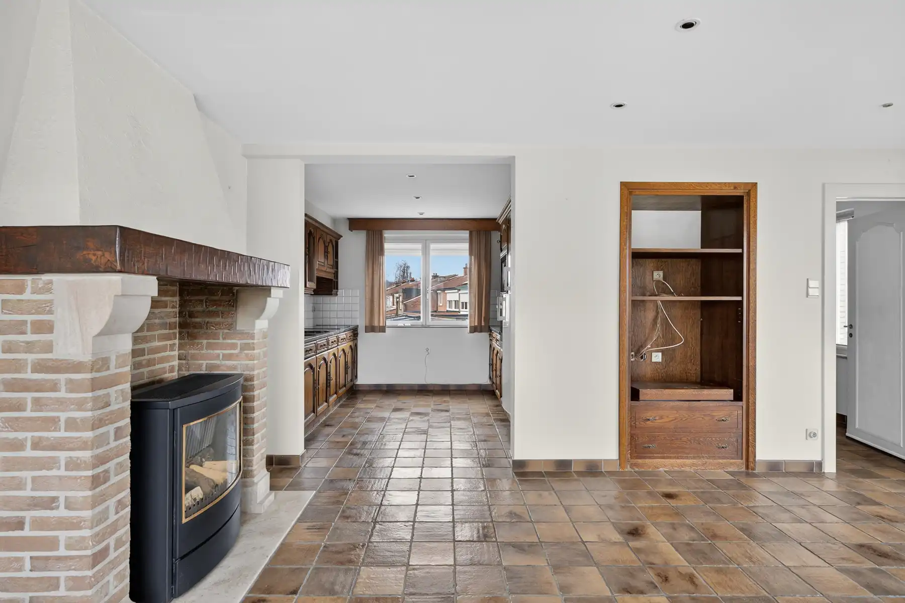 Ruime bel-étage met tuin en garage in Sint-Michiels foto 3