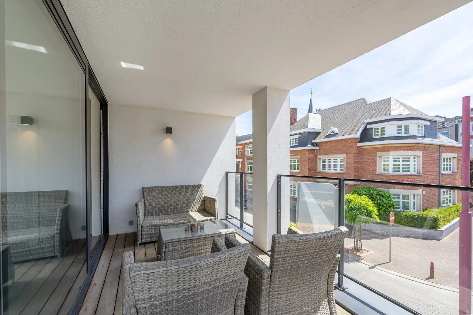 Recent hoekappartement met 2 slaapkamers, terras, berging en autostaanplaats in Menen foto 10