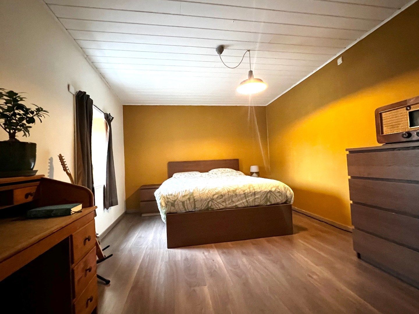 Charme troef in deze starterswoning te Wevelgem! foto 8