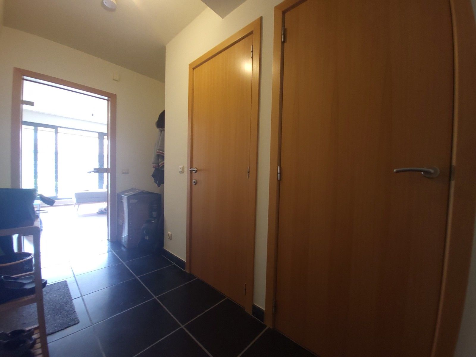 Tweeslaapkamerappartement met garageplaats in rustige buurt dichtbij UZ Gent. foto 3