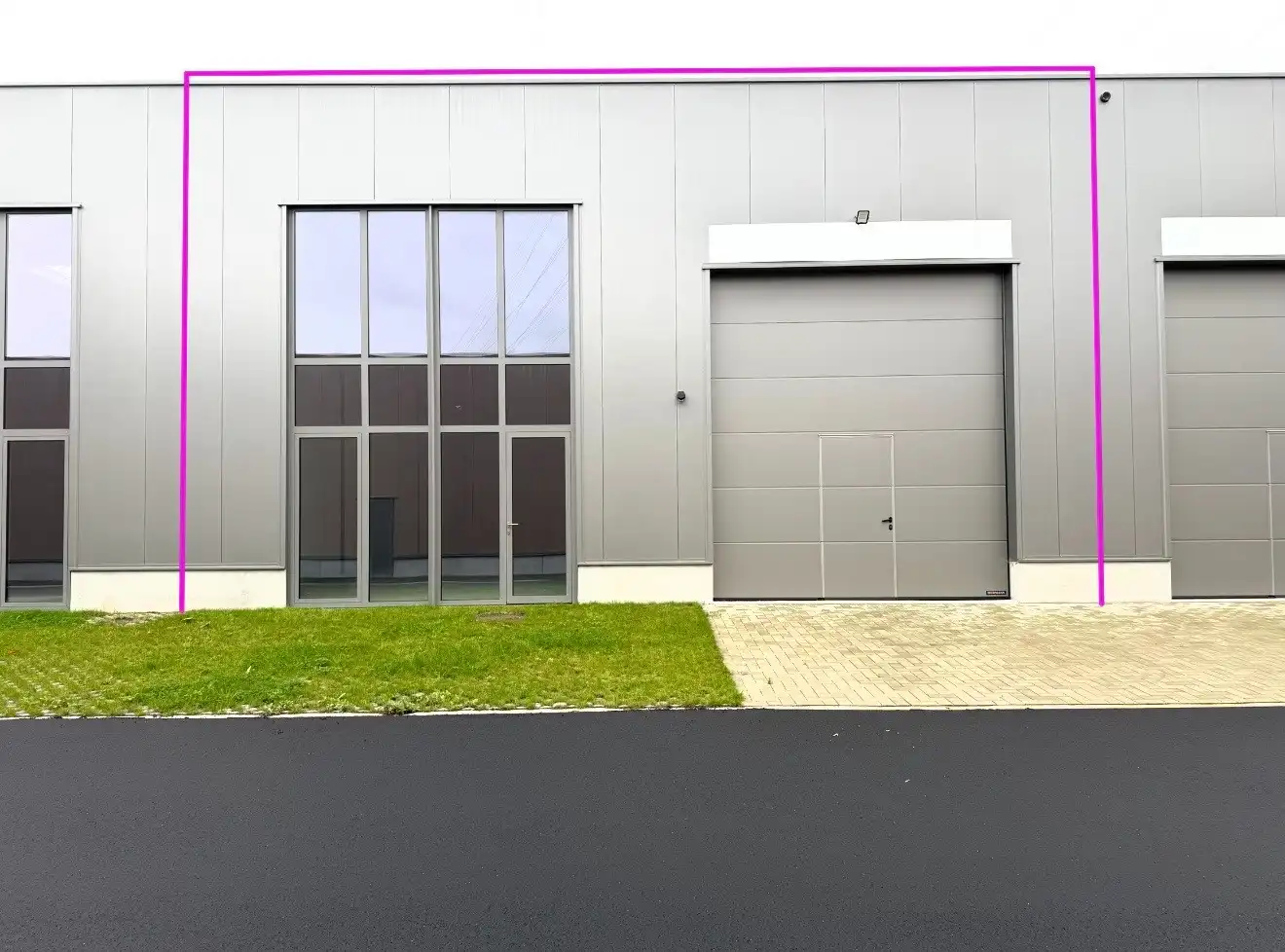 Industrieel-magazijn-logistiek te koop Menenstraat 506 - 8560 Wevelgem