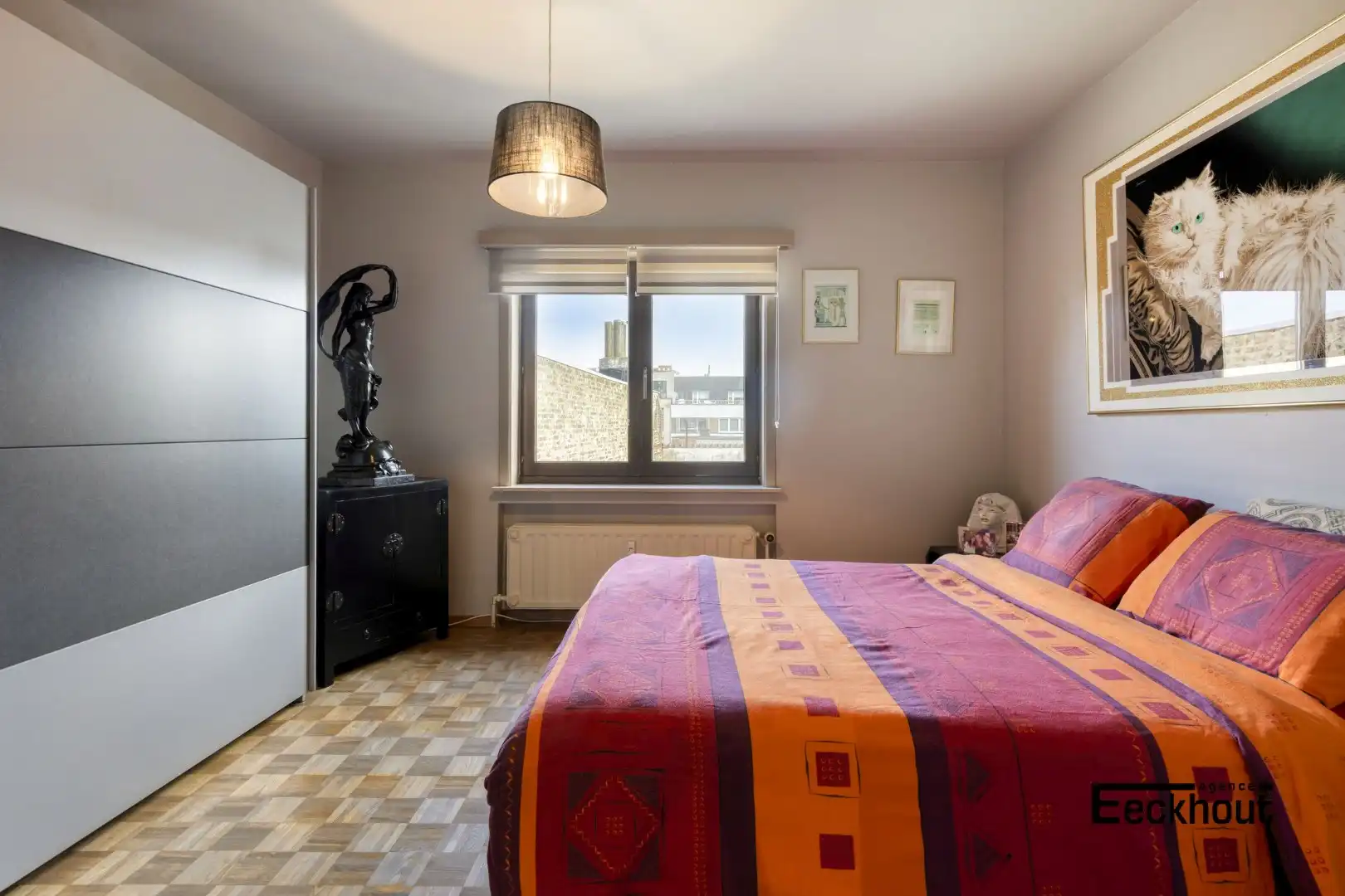 Ruim appartement in rustige straat in het centrum van Oostende. foto 8