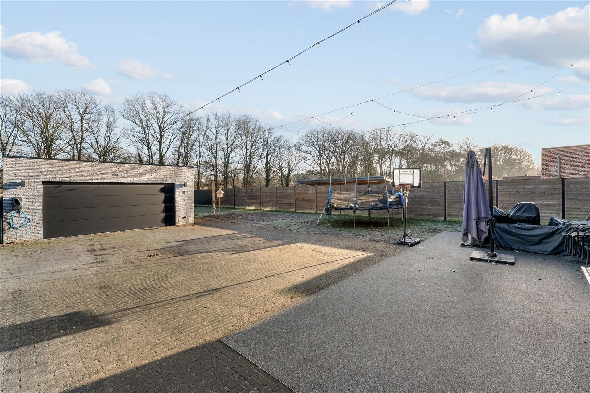 MODERNE EN RECENT GEBOUWDE WONING MET 5 SLAAPKAMERS OP EEN RUIM PERCEEL VAN 13A46CA TE PAAL foto 28