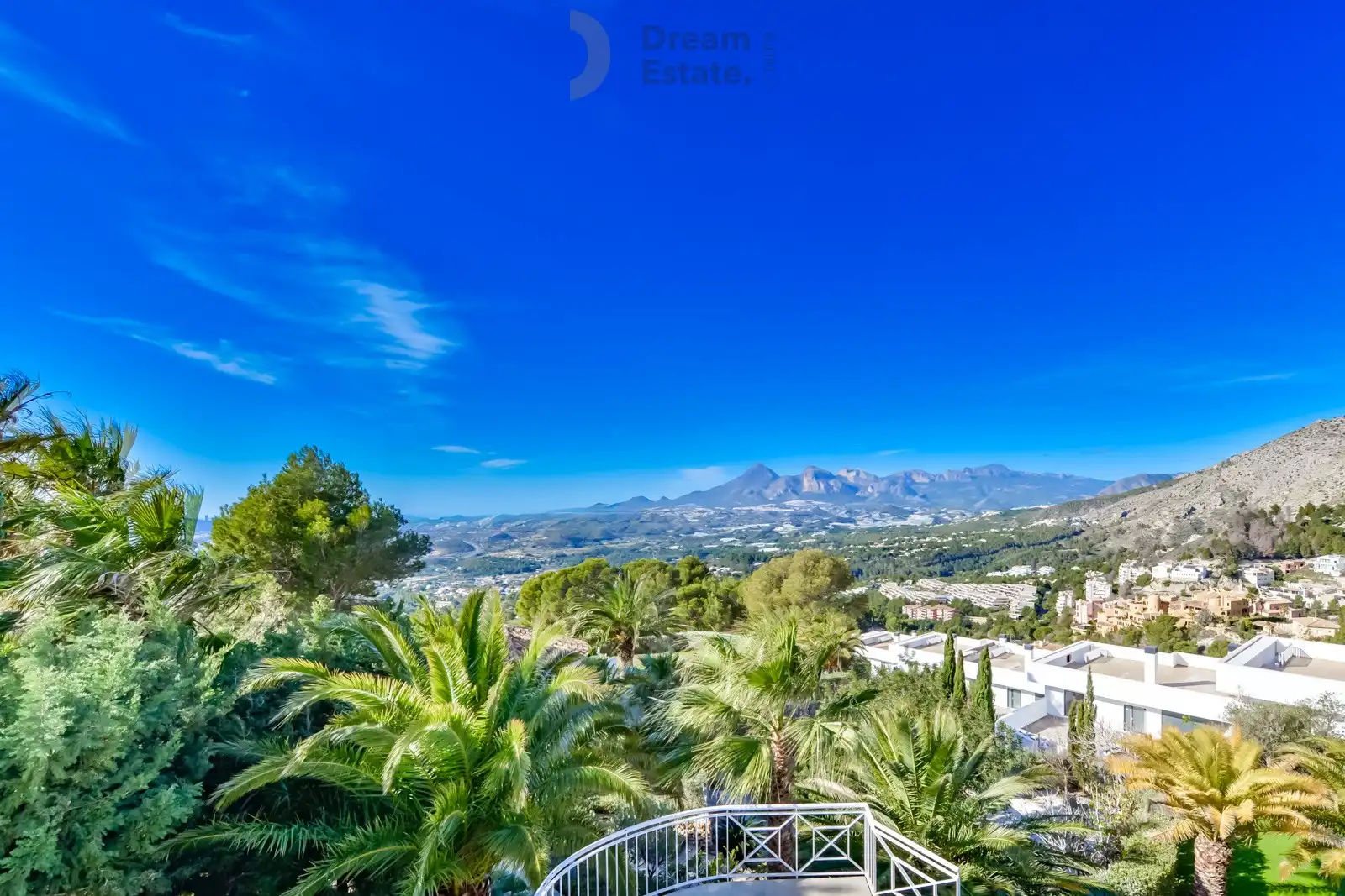 Exclusieve luxe villa in Altea – Waar elegantie en panoramisch uitzicht samenkomen foto 43