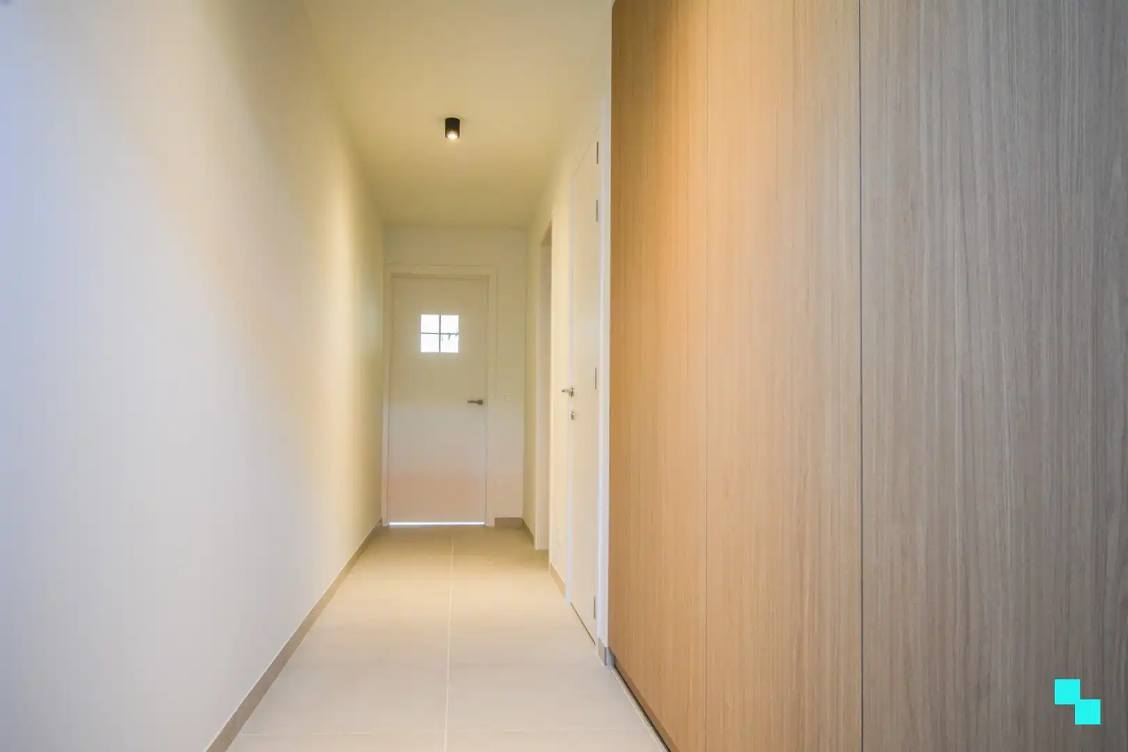 Aantrekkelijke nieuwbouwwoning te Staden foto 2