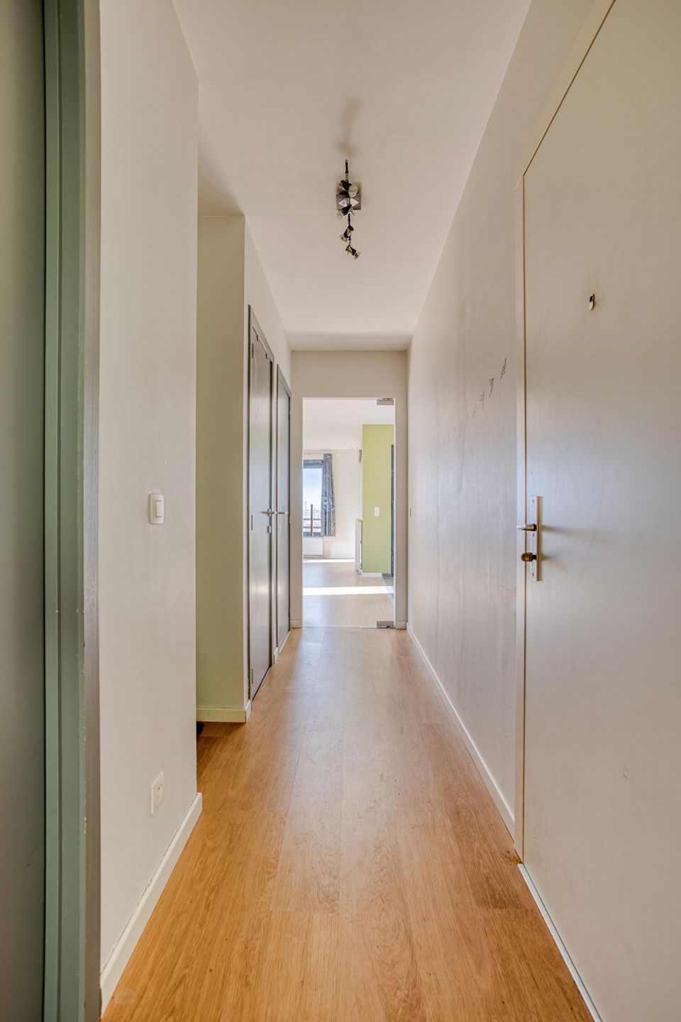 Gelijkvloers appartement met 2 slaapkamers en terras foto 7