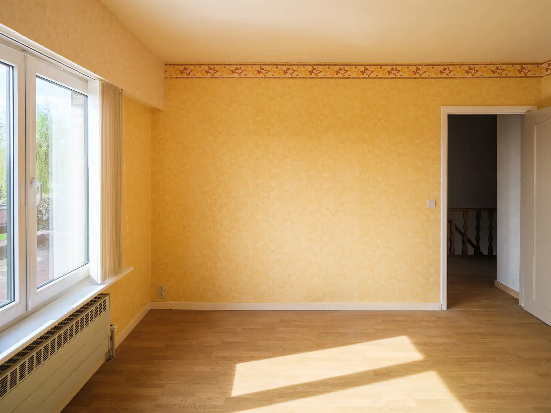 Goed onderhouden woning met tuin in gegeerde woonwijk foto 13