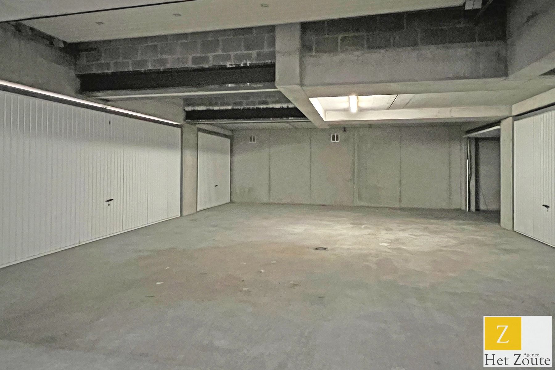 Tandem garagebox in garagecomplex - Knokke Het Zoute  foto 2