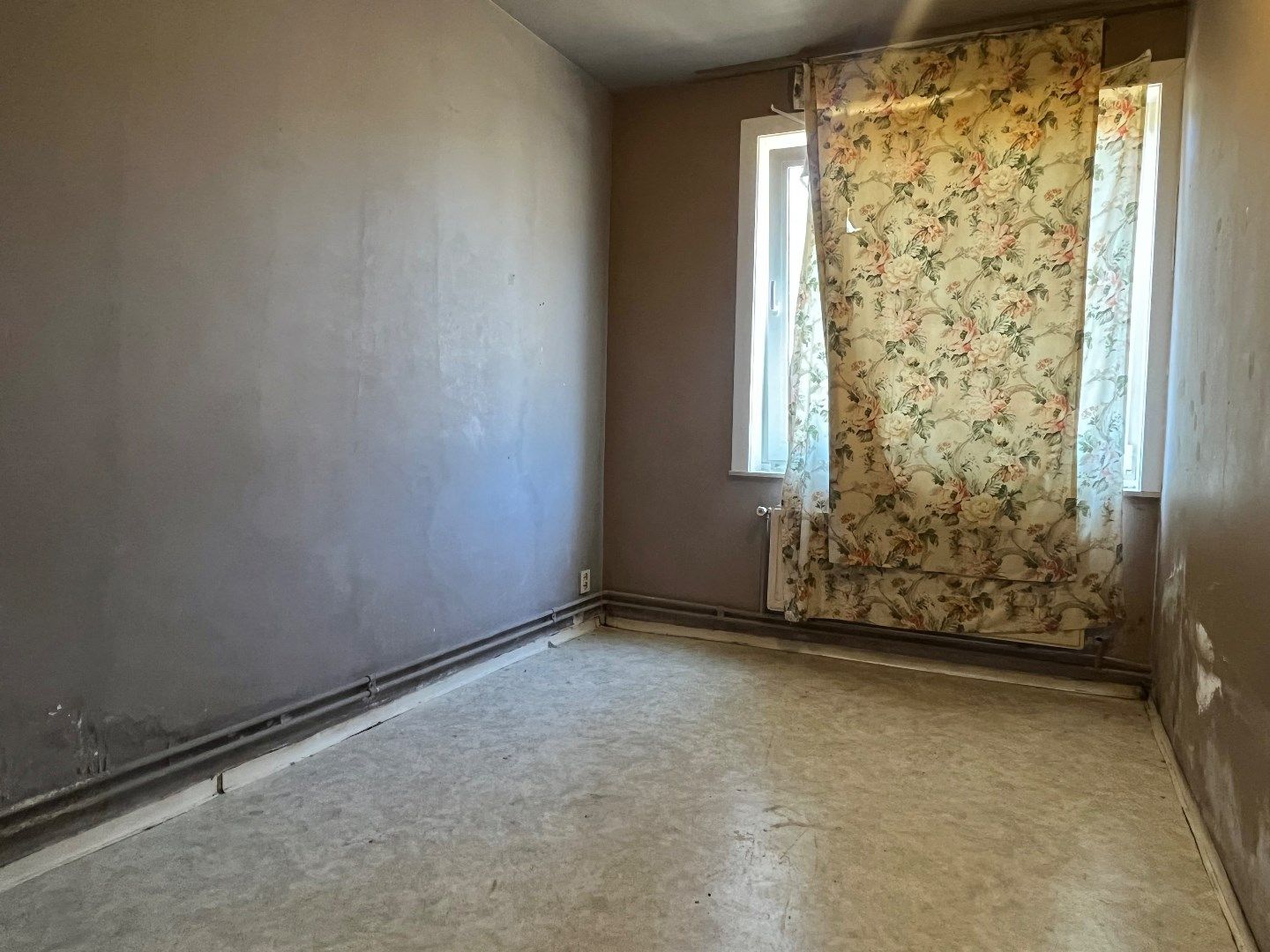 Gelijkvloers appartement te koop in Roeselare met garagebox!  foto 9