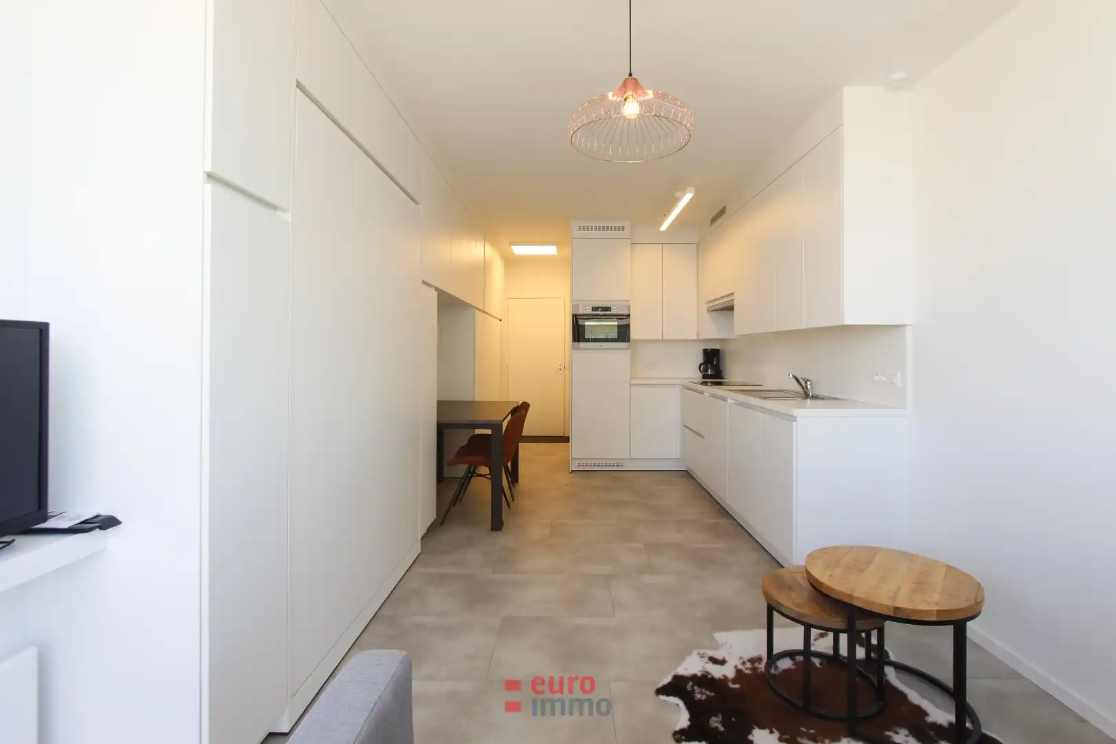 Leuke verhuurde studio met zuidwest-oriëntatie foto 2