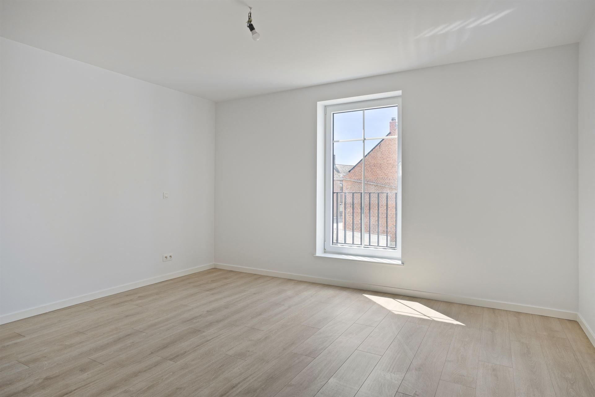 Prachtige nieuwbouw in rustige straat foto 14