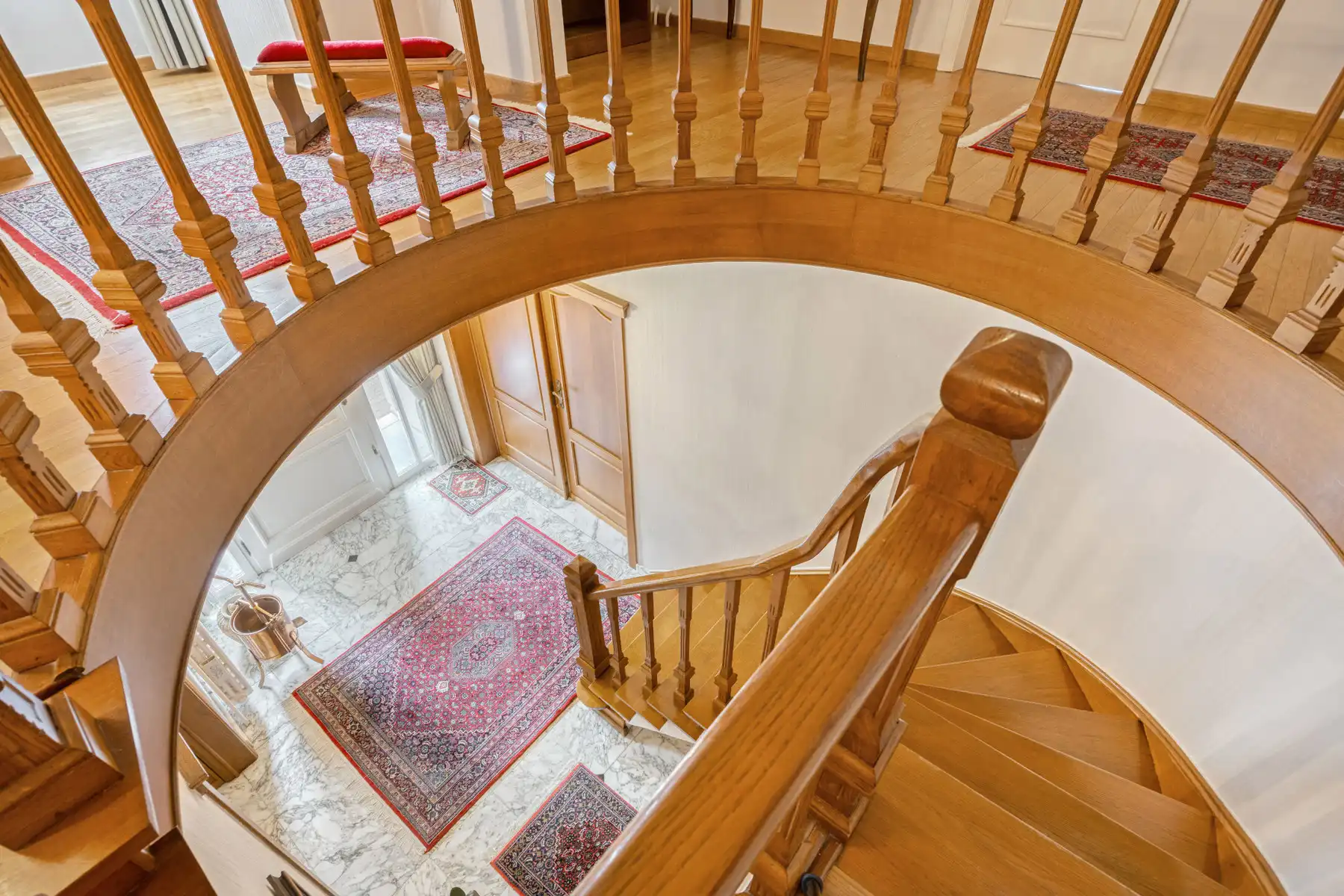 Residentieel gelegen karakterwoning met 4 slaapkamers foto 12