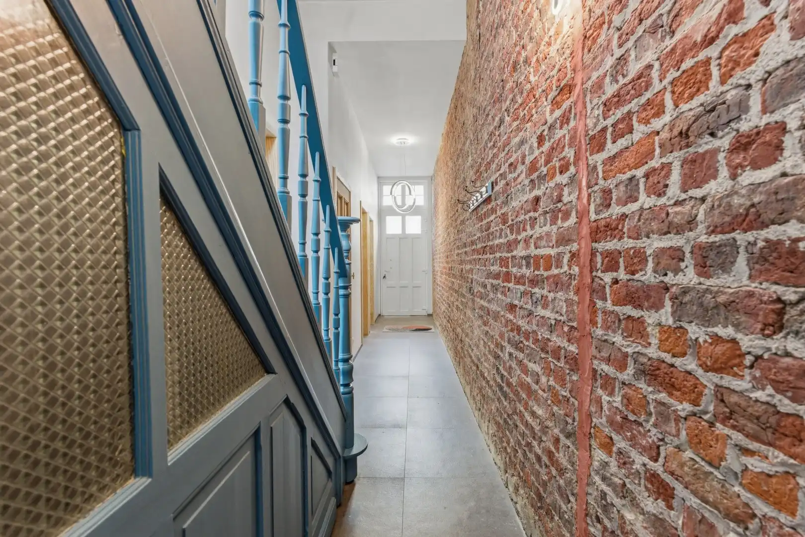 Exclusief gerenoveerde herenwoning met 4 slaapkamers, 2 badkamers en een adembenemende stadstuin. foto 36