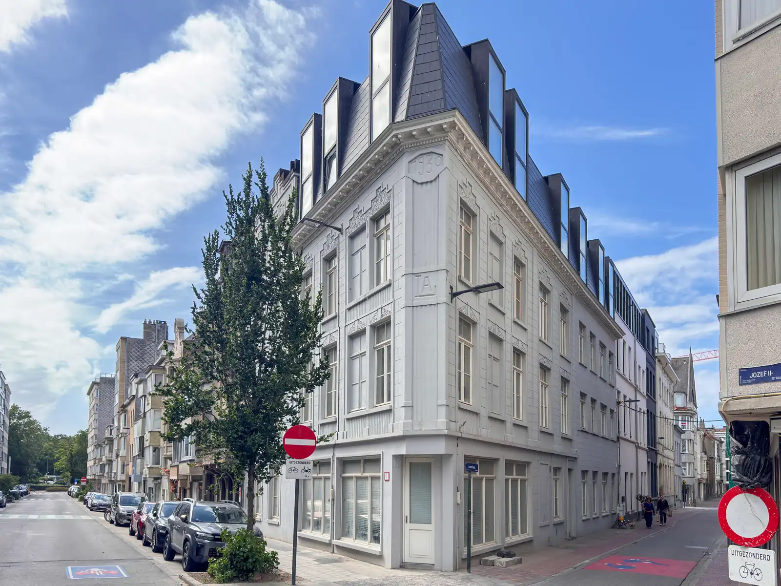 Ruime studio in het centrum van Oostende! foto 2
